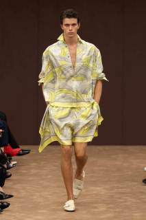 00025-ferrari-spring-2025-ready-to-wear-credit-gorunway.jpg