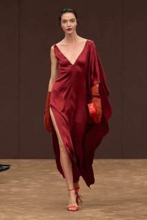 00047-ferrari-spring-2025-ready-to-wear-credit-gorunway.jpg