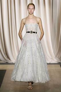 00045-giambattista-valli-spring-2024-ready-to-wear-credit-gorunway