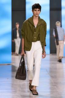 00018-hermes-spring-2025-menswear-credit-gorunway.jpg