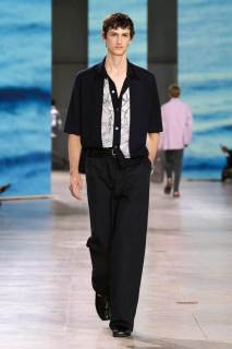 00041-hermes-spring-2025-menswear-credit-gorunway.jpg