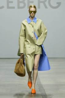 1726658848-iceberg-sfilata-primavera-estate-2025-look1