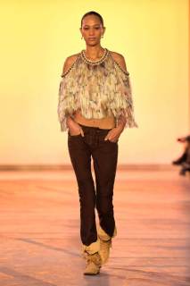 00008-isabel-marant-spring-2025-ready-to-wear-credit-gorunway.jpg