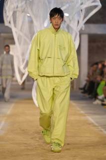 00019-lacoste-spring-2025-ready-to-wear-credit-gorunway.jpg