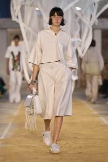 00022-lacoste-spring-2025-ready-to-wear-credit-gorunway.jpg