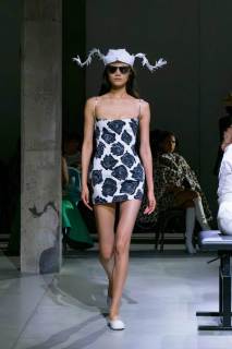 00020-marni-spring-2025-ready-to-wear-credit-brand-giovanni-giannoni.jpg