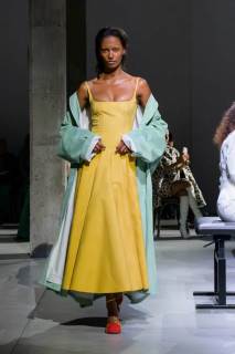 00043-marni-spring-2025-ready-to-wear-credit-brand-giovanni-giannoni.jpg