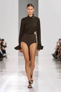 00028-max-mara-spring-2025-ready-to-wear-credit-gorunway.jpg