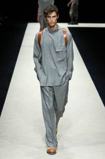 00012-emporio-armani-spring-2025-menswear-credit-gorunway.jpg