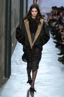 00018-n21-fall-2025-ready-to-wear-credit-gorunway.jpg