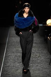 00007-nina-ricci-fall-2025-ready-to-wear-credit-gorunway.jpg