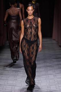 00025-nina-ricci-spring-2025-ready-to-wear-credit-gorunway.jpg