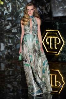 00027-philipp-plein-spring-2025-ready-to-wear-credit-gorunway.jpg