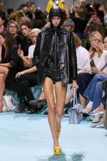 00043-prada-spring-2025-ready-to-wear-credit-gorunway.jpg