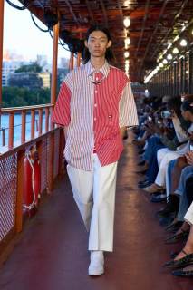 00015-tommy-hilfiger-spring-2025-ready-to-wear-credit-brand.jpg