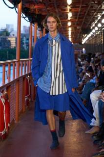 00056-tommy-hilfiger-spring-2025-ready-to-wear-credit-brand.jpg