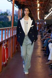 00062-tommy-hilfiger-spring-2025-ready-to-wear-credit-brand.jpg