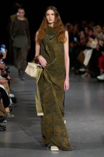 00028-uma-wang-fall-2025-ready-to-wear-credit-gorunway.jpg