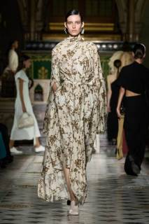 00013-uma-wang-spring-2025-ready-to-wear-credit-gorunway.jpg