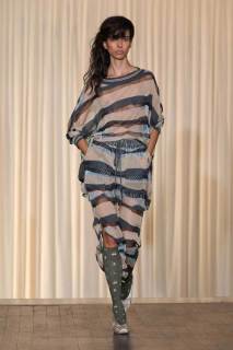 00029-andreas-kronthaler-for-vivienne-westwood-spring-2025-ready-to-wear-credit-gorunway.jpg